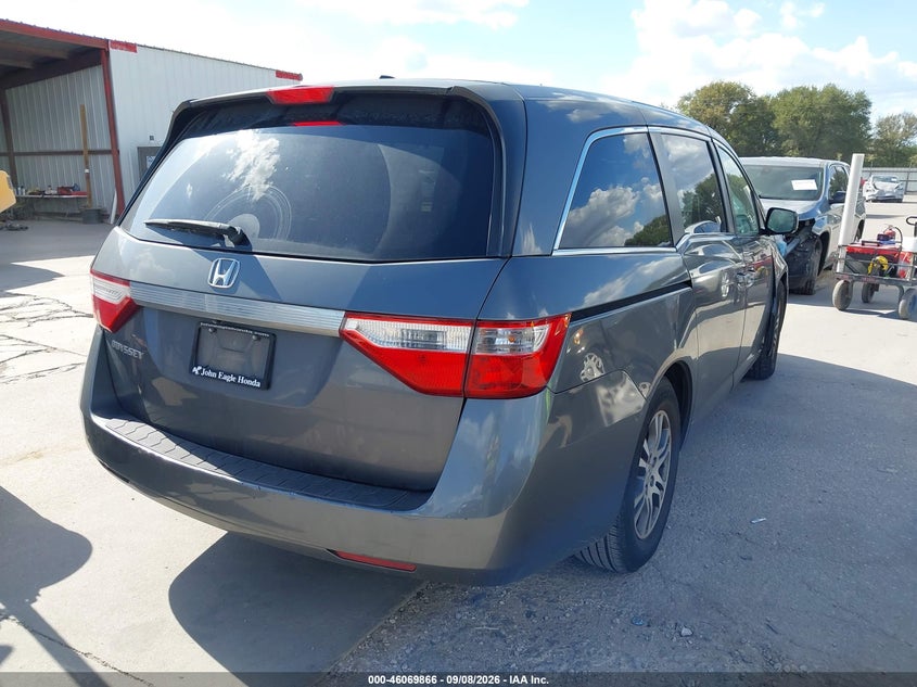 2012 HONDA ODYSSEY auction photo 4