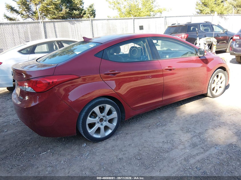 2012 HYUNDAI ELANTRA auction photo 4