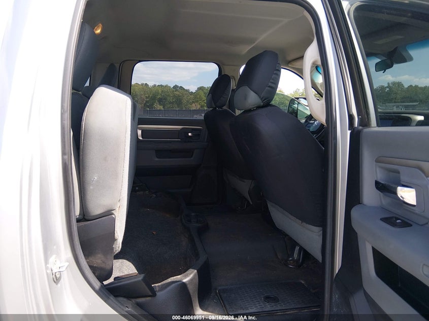 2014 RAM 3500 auction photo 6