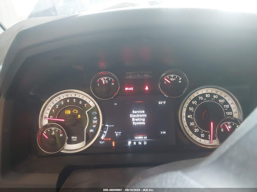 2018 RAM 1500 auction photo 7