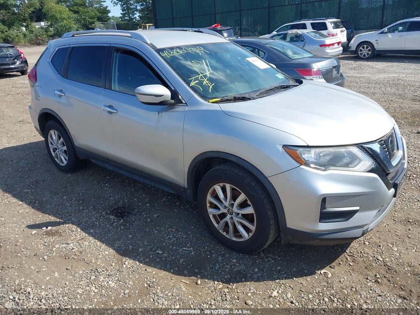 2017 NISSAN ROGUE auction photo 1