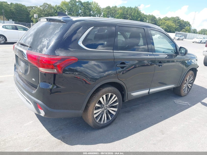 2020 MITSUBISHI OUTLANDER auction photo 4