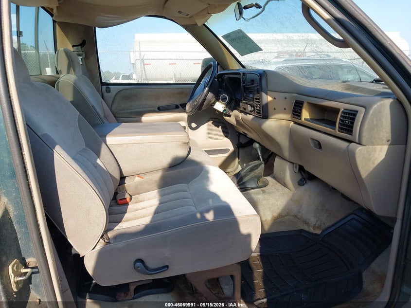 1994 DODGE RAM 1500 auction photo 5