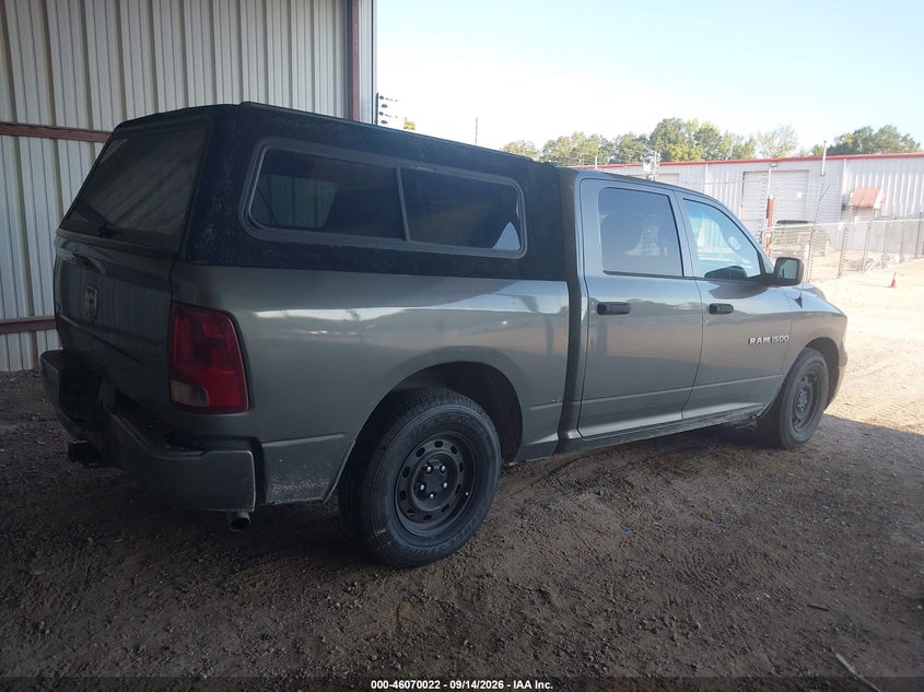 2011 RAM RAM 1500 auction photo 4