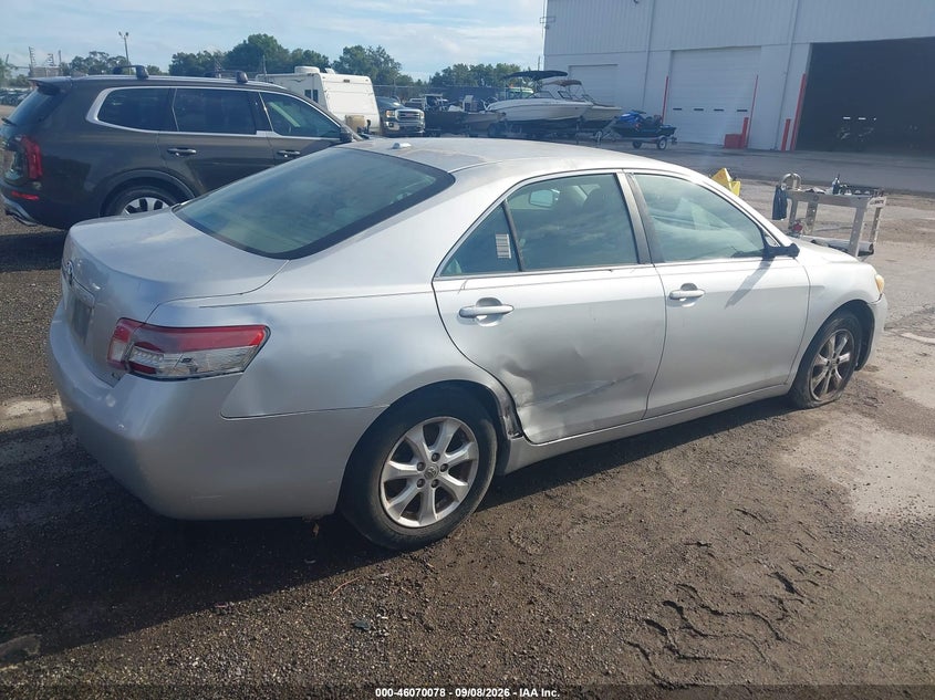 2011 TOYOTA CAMRY auction photo 6