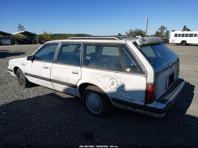 1989 OLDSMOBILE CUTLASS CIERA auction photo 3