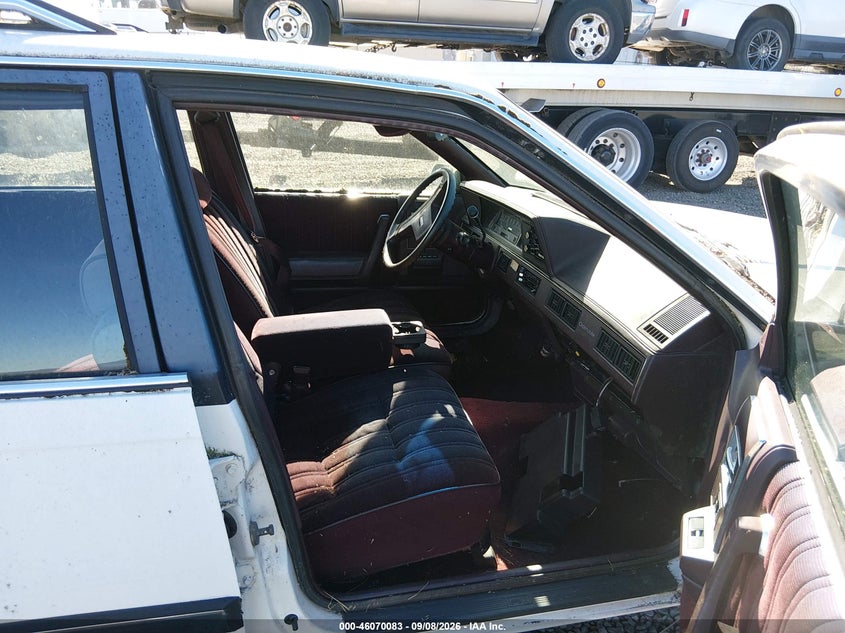 1989 OLDSMOBILE CUTLASS CIERA auction photo 5