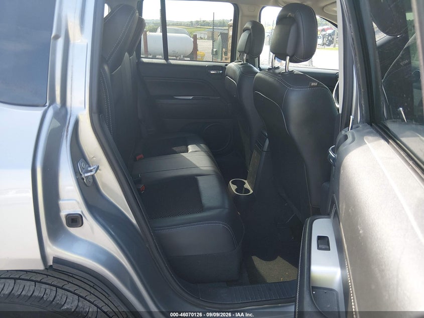 2016 JEEP COMPASS auction photo 8