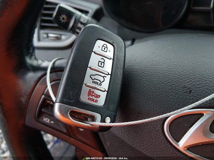 HYUNDAI VELOSTER 2014 VIN KMHTC6AEXEU198082
