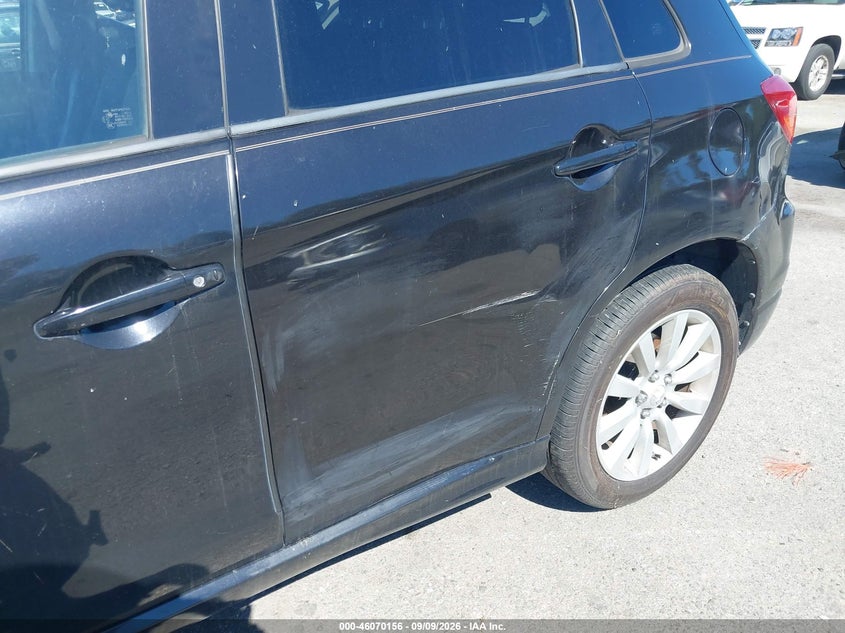 2011 MITSUBISHI OUTLANDER SPORT auction photo 6