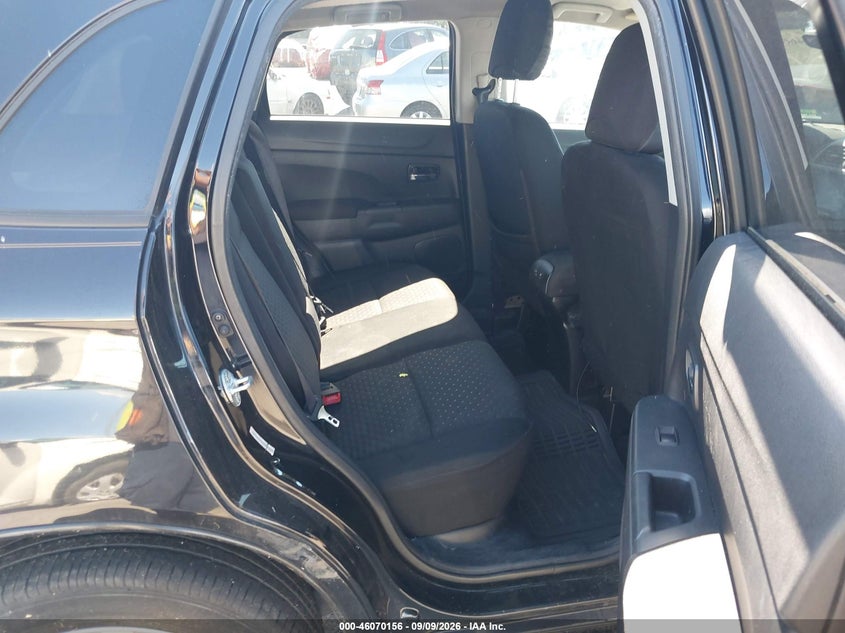 2011 MITSUBISHI OUTLANDER SPORT auction photo 8