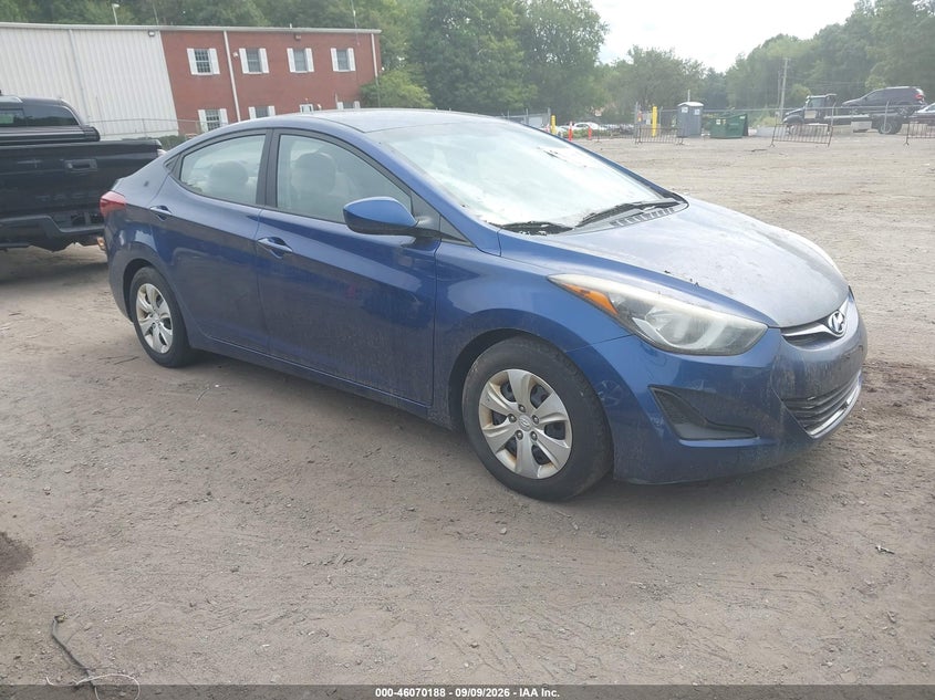 2016 HYUNDAI ELANTRA auction photo 1