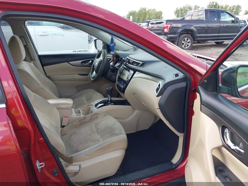 2016 NISSAN ROGUE auction photo 5