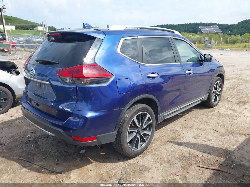 2019 NISSAN ROGUE auction photo 4