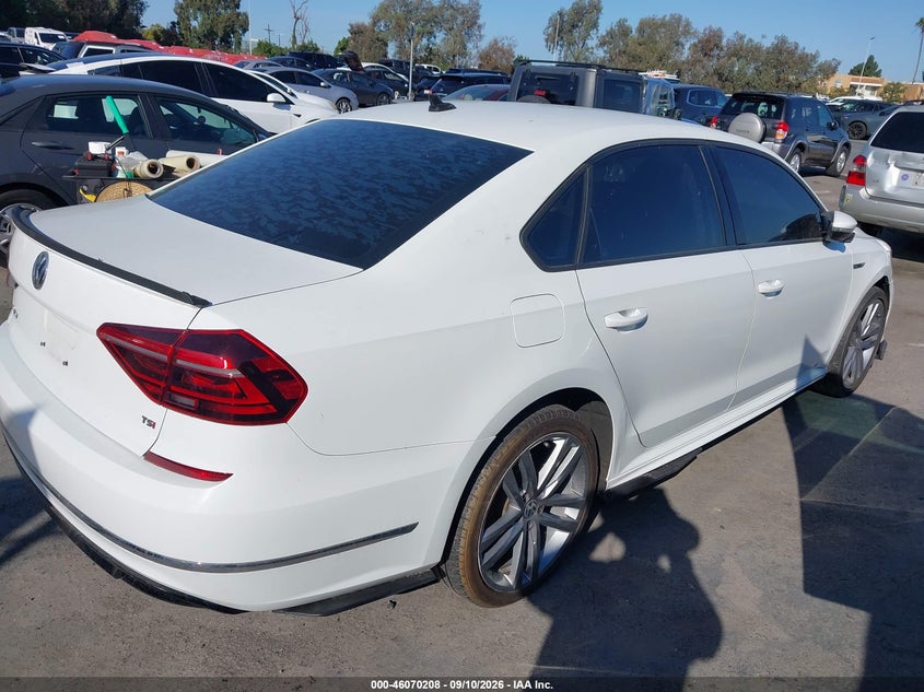 2018 VOLKSWAGEN PASSAT auction photo 4