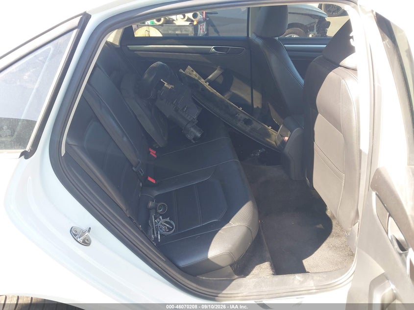 2018 VOLKSWAGEN PASSAT auction photo 8