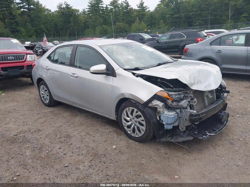 TOYOTA COROLLA - zdjęcie 1