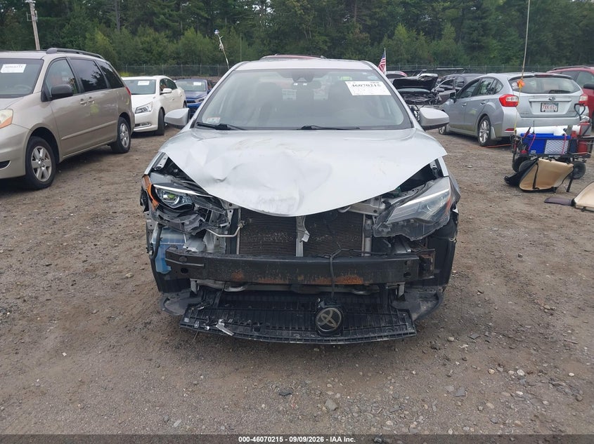 TOYOTA COROLLA - zdjęcie 13