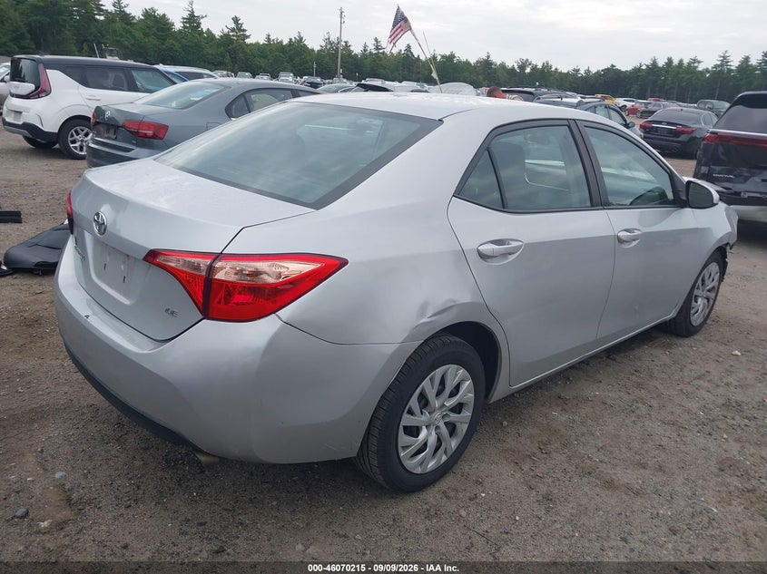 TOYOTA COROLLA - zdjęcie 4