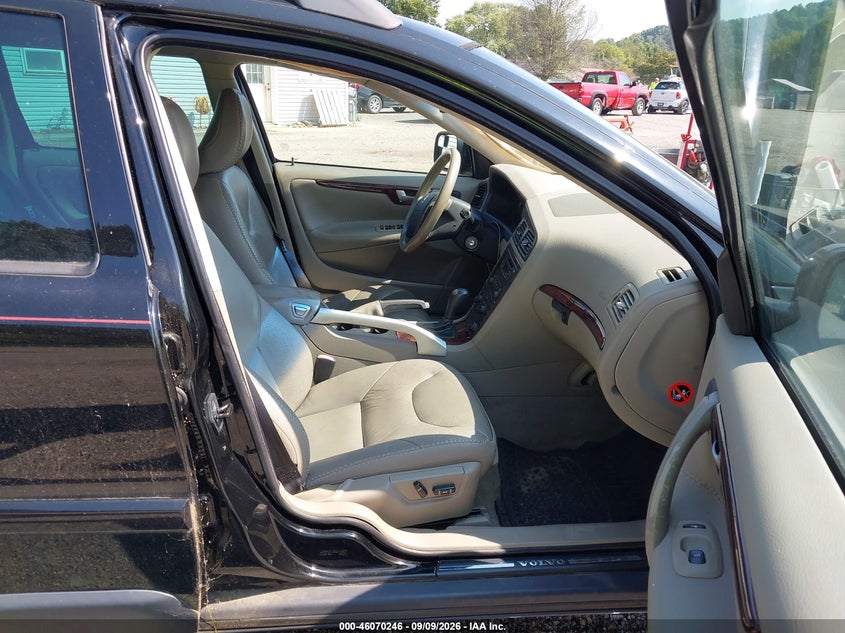 2007 VOLVO XC70 auction photo 5