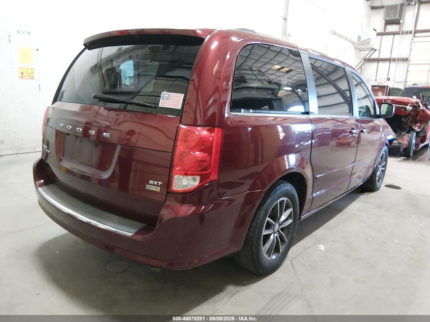 Vin: 2c4rdgcg7hr696113, lot: 46569816, dodge grand caravan sxt 20174