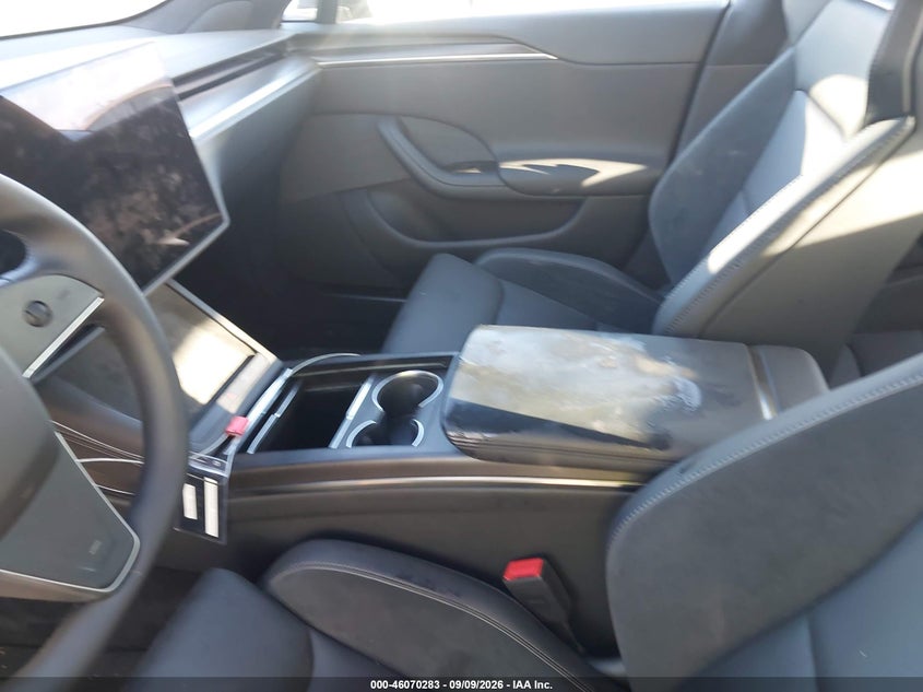 2026 TESLA MODEL S auction photo 5