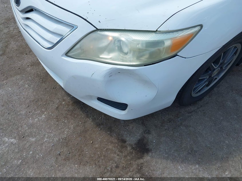 2010 TOYOTA CAMRY auction photo 6