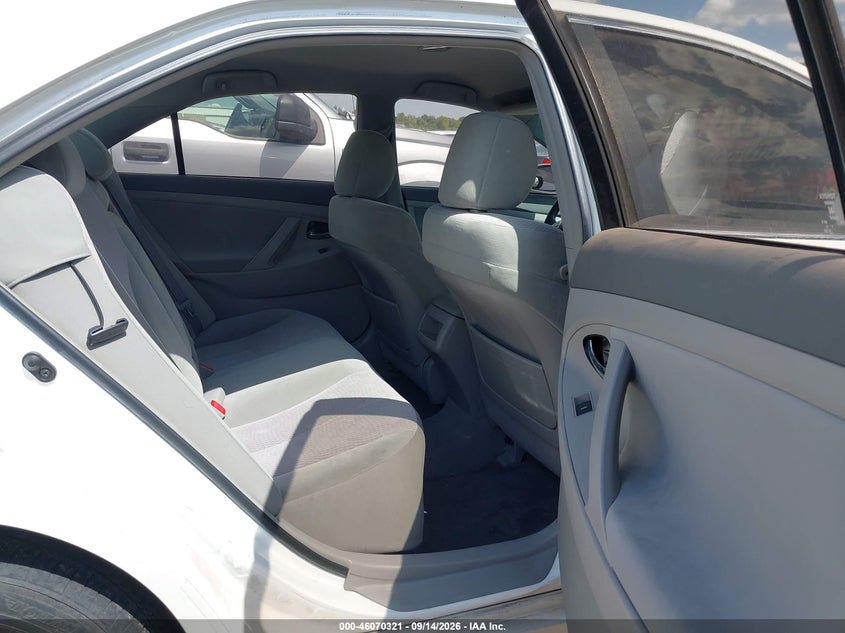2010 TOYOTA CAMRY auction photo 8