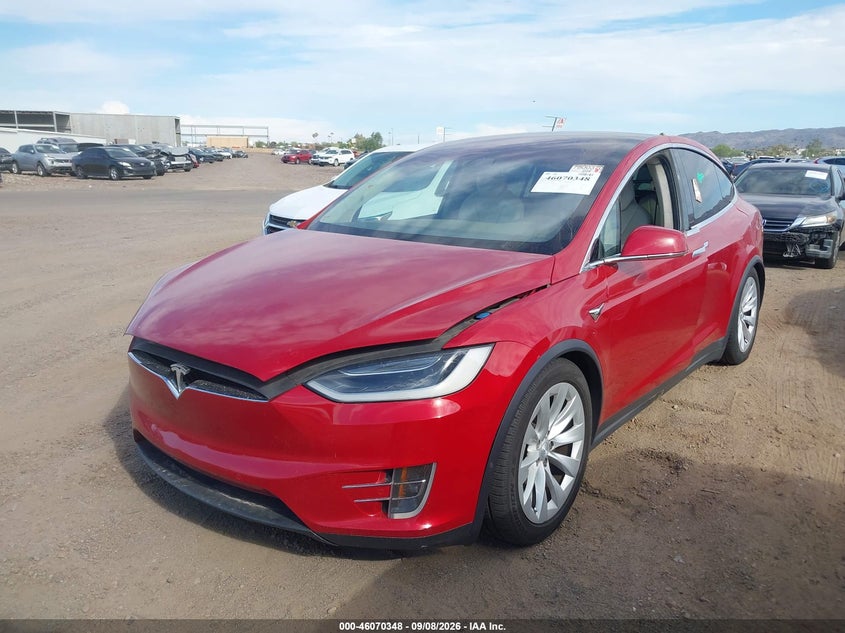 Vin: 5yjxcae21hf064194, lot: 46569883, tesla model x 20172