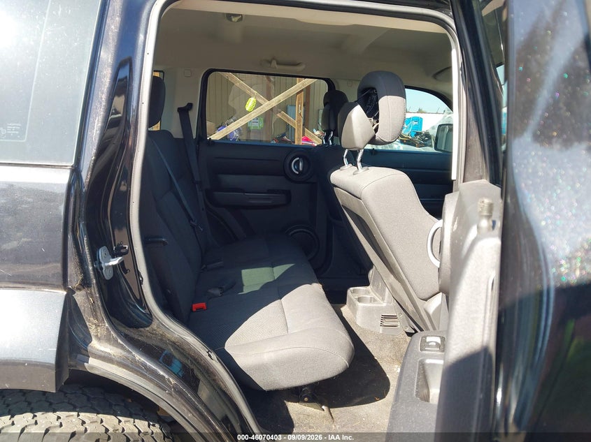 2011 DODGE NITRO auction photo 8