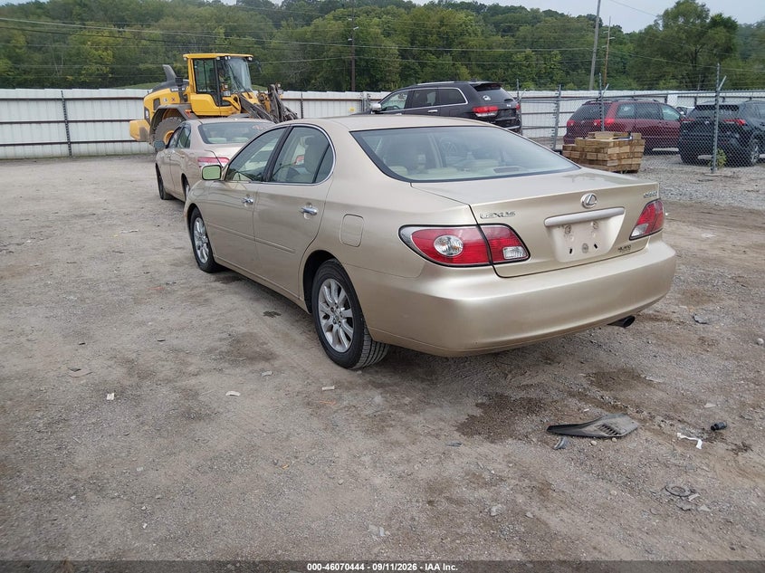 2002 LEXUS ES 300 auction photo 3