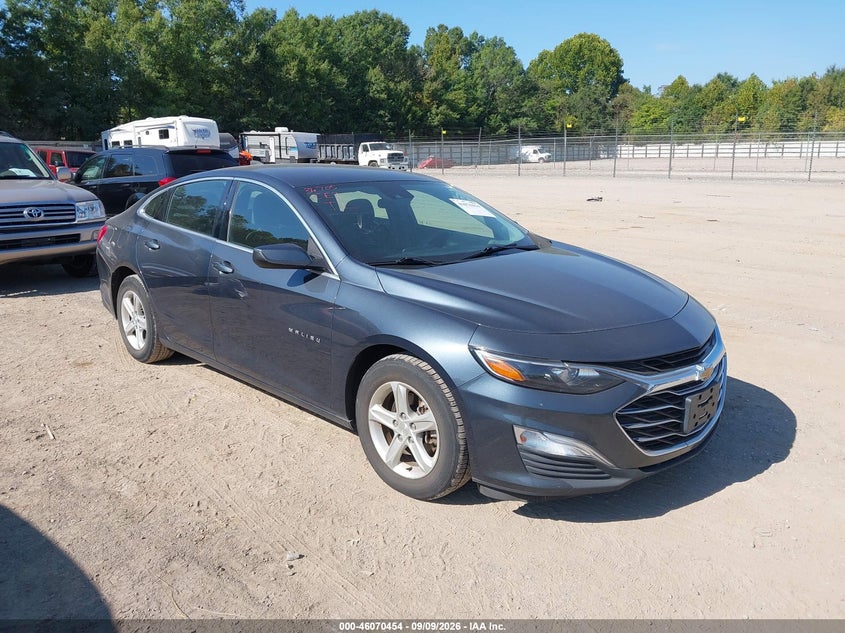 2020 CHEVROLET MALIBU auction photo 1