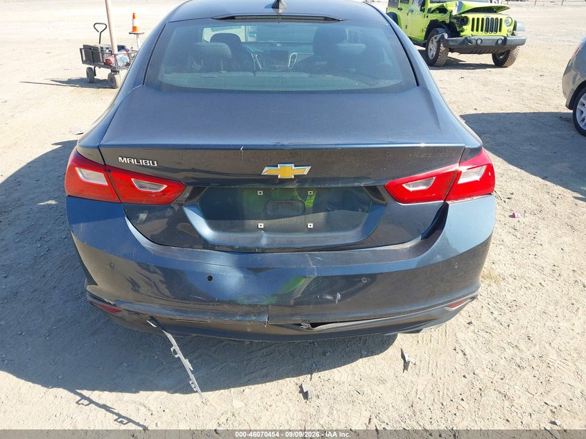 2020 CHEVROLET MALIBU auction photo 6