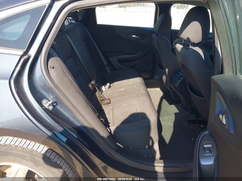 2020 CHEVROLET MALIBU auction photo 8