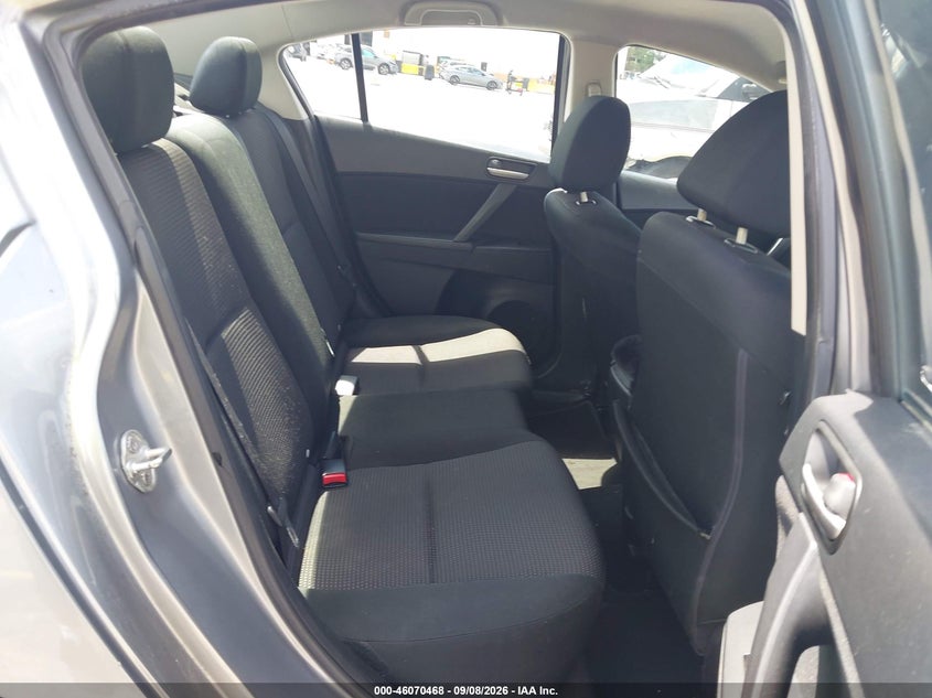 2013 MAZDA MAZDA3 auction photo 8
