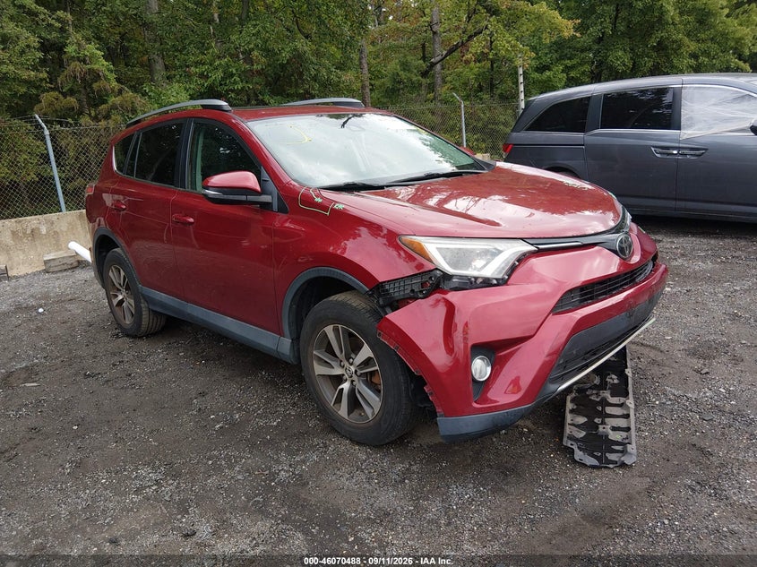 Vin: 2t3rfrev2jw762578, lot: 46570023, toyota rav4 xle 2018 img_1