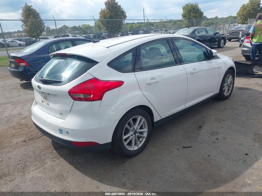 Vin: 1fadp3k26jl238891, lot: 46570043, ford focus se 20184