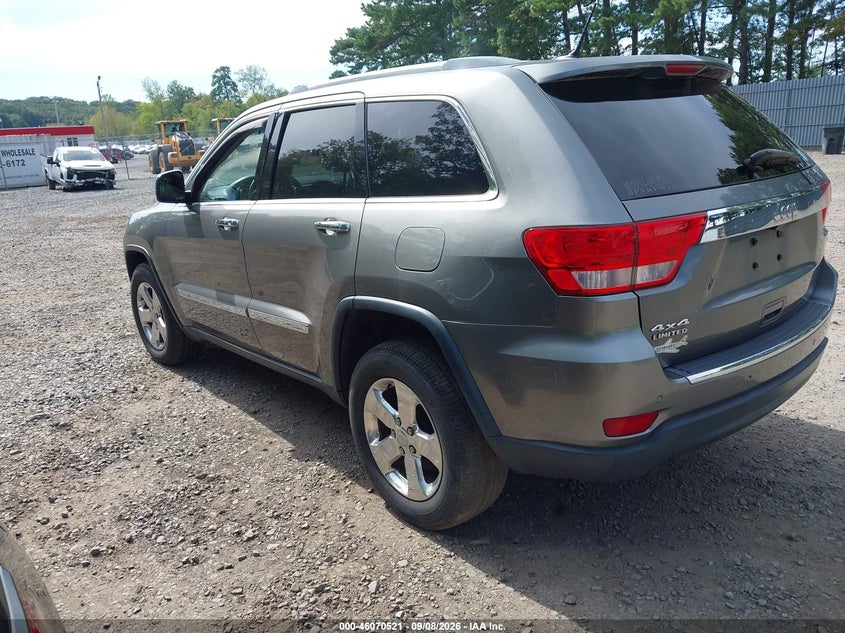 2013 JEEP GRAND CHEROKEE auction photo 3