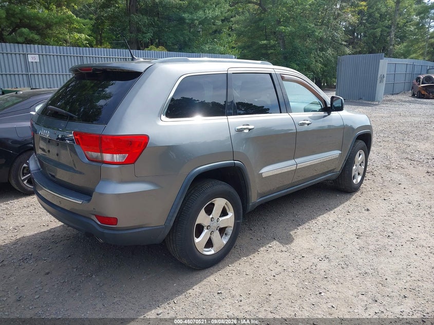 2013 JEEP GRAND CHEROKEE auction photo 4