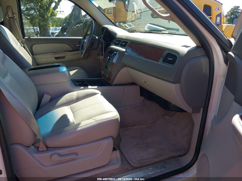 2007 CHEVROLET TAHOE auction photo 5