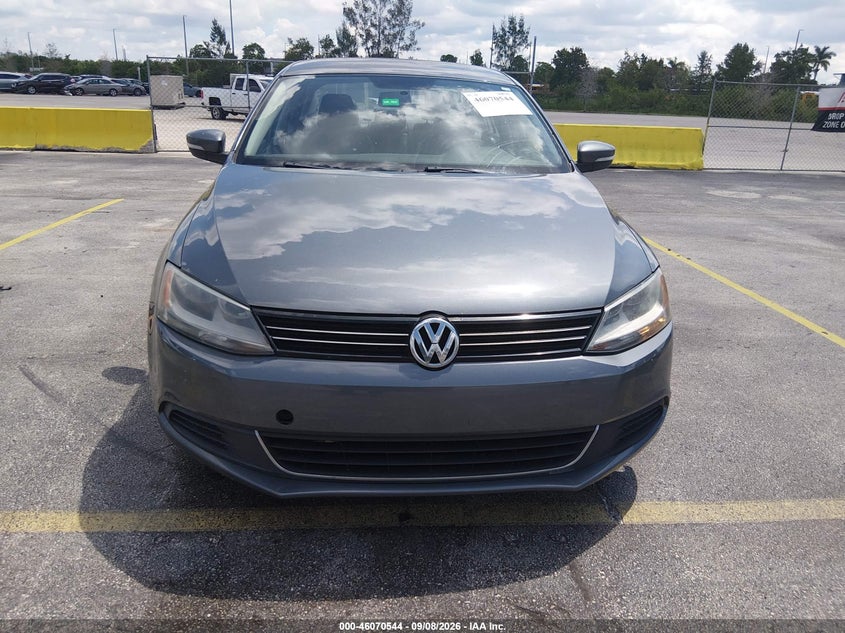 2013 VOLKSWAGEN JETTA auction photo 6