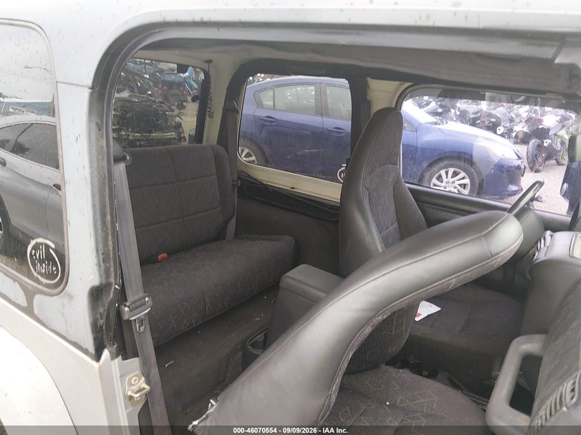2002 JEEP WRANGLER auction photo 8
