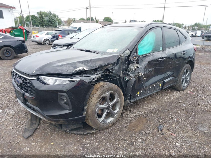 Vin: 1fmcu9nz9pua67238, lot: 46570100, ford escape st-line select 20232