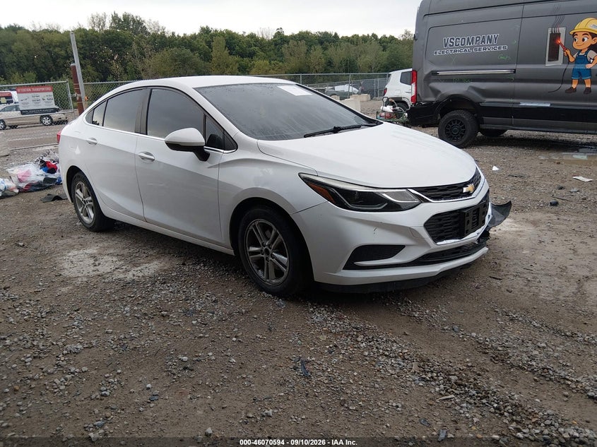 Vin: 1g1be5sm0h7229698, lot: 46570129, chevrolet cruze lt auto 2017 img_1