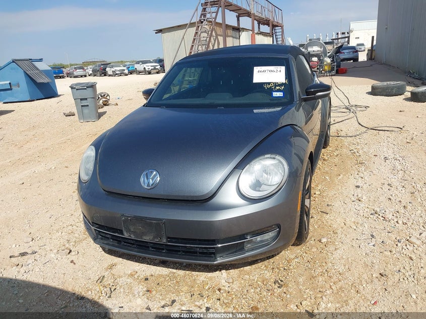 VOLKSWAGEN BEETLE 2013 VIN 3VW767AT5DM804308