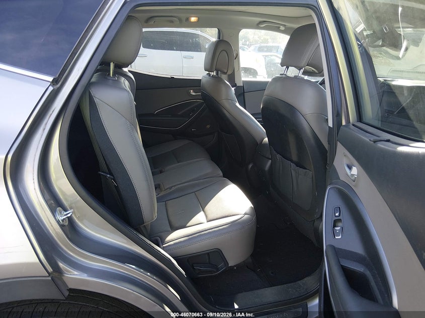 2017 HYUNDAI SANTA FE SPORT auction photo 8