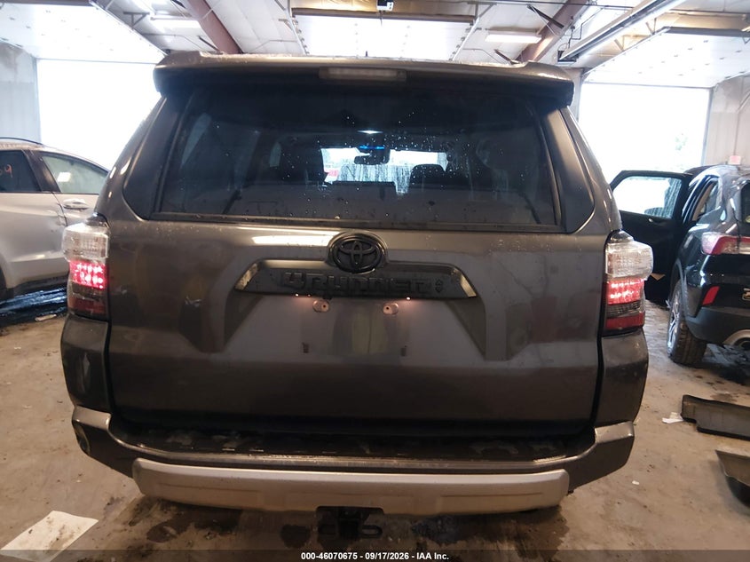 TOYOTA 4RUNNER - zdjęcie 16