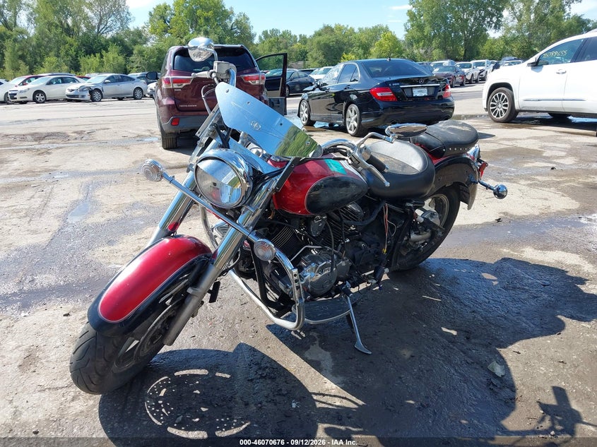YAMAHA XVS1100 2005