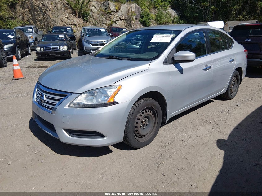 2015 NISSAN SENTRA auction photo 2