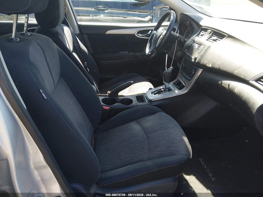 2015 NISSAN SENTRA auction photo 5